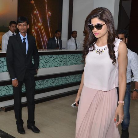 The Westinn Varanasi Exterior photo